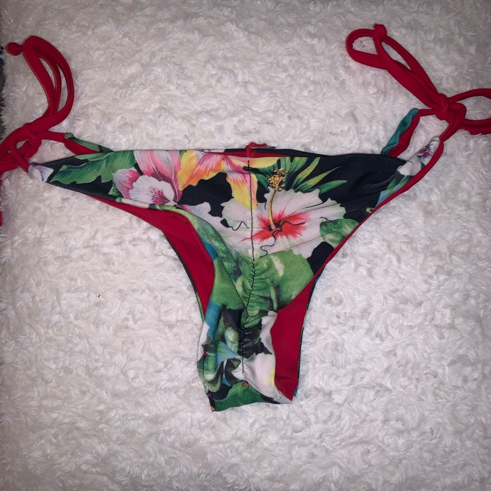 Floral red bikini